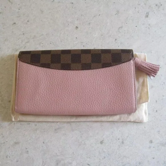 2019 Louis Vuitton FRANCE Damier Pink Croisette Pink Tassel Emilie Sarah Wallet - Picture 3 of 16